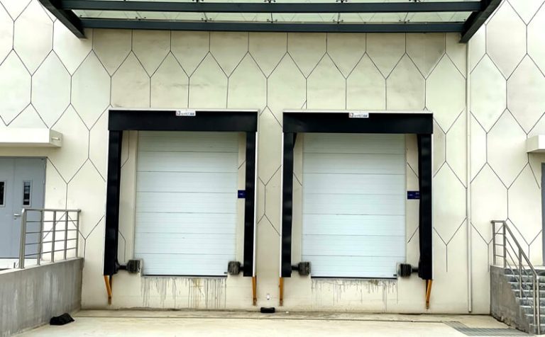 充气式门封缩略图 充气式门封缩略图