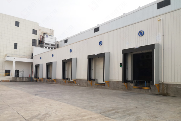 伸缩式装卸货平台