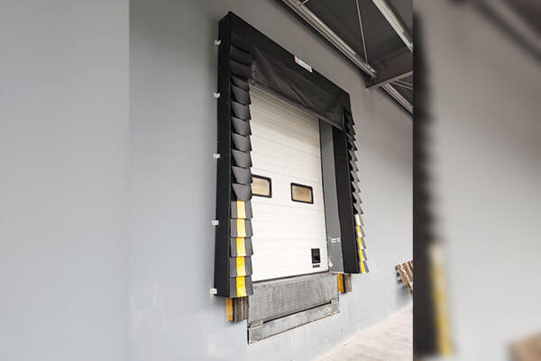 食品工厂专用的防蚊虫密封海绵门封插图 食品工厂专用的防蚊虫密封海绵门封插图