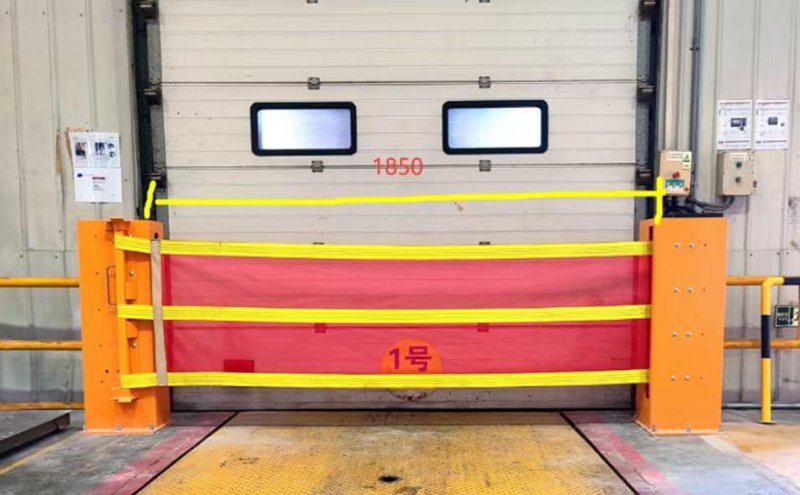 装卸货平台隔离网:美高门业的安全防护解决方案插图4 装卸货平台隔离网:美高门业的安全防护解决方案插图4