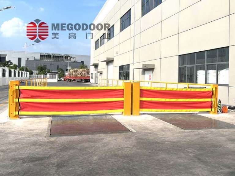 装卸货平台隔离网:美高门业的安全防护解决方案缩略图 装卸货平台隔离网:美高门业的安全防护解决方案缩略图